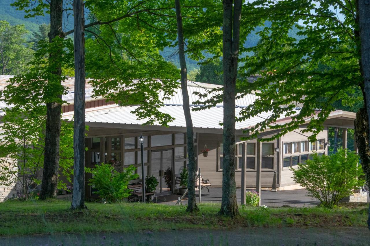 Roaring Brook Ranch Resort Lake George Exterior foto