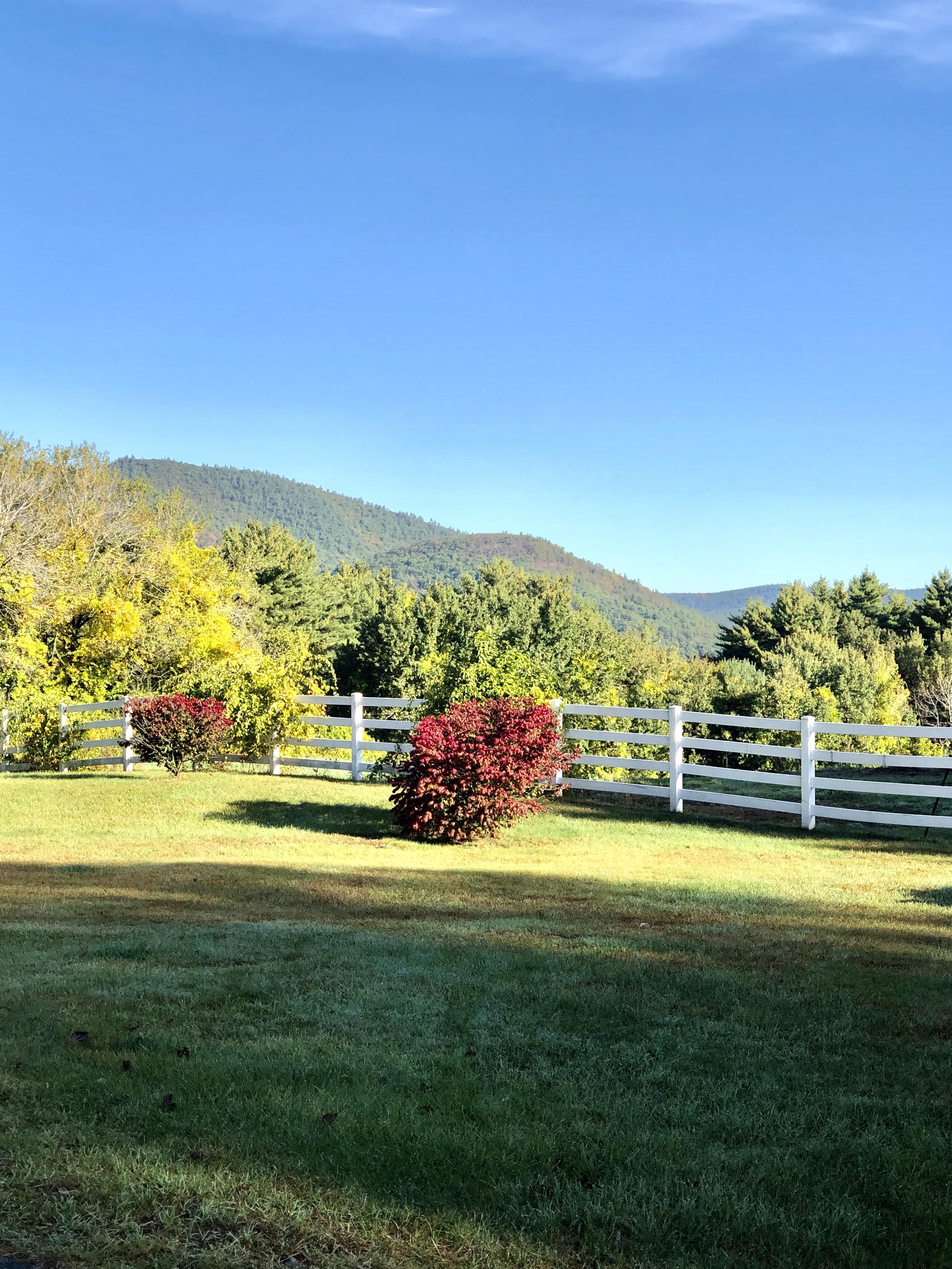 Roaring Brook Ranch Resort Lake George Exterior foto